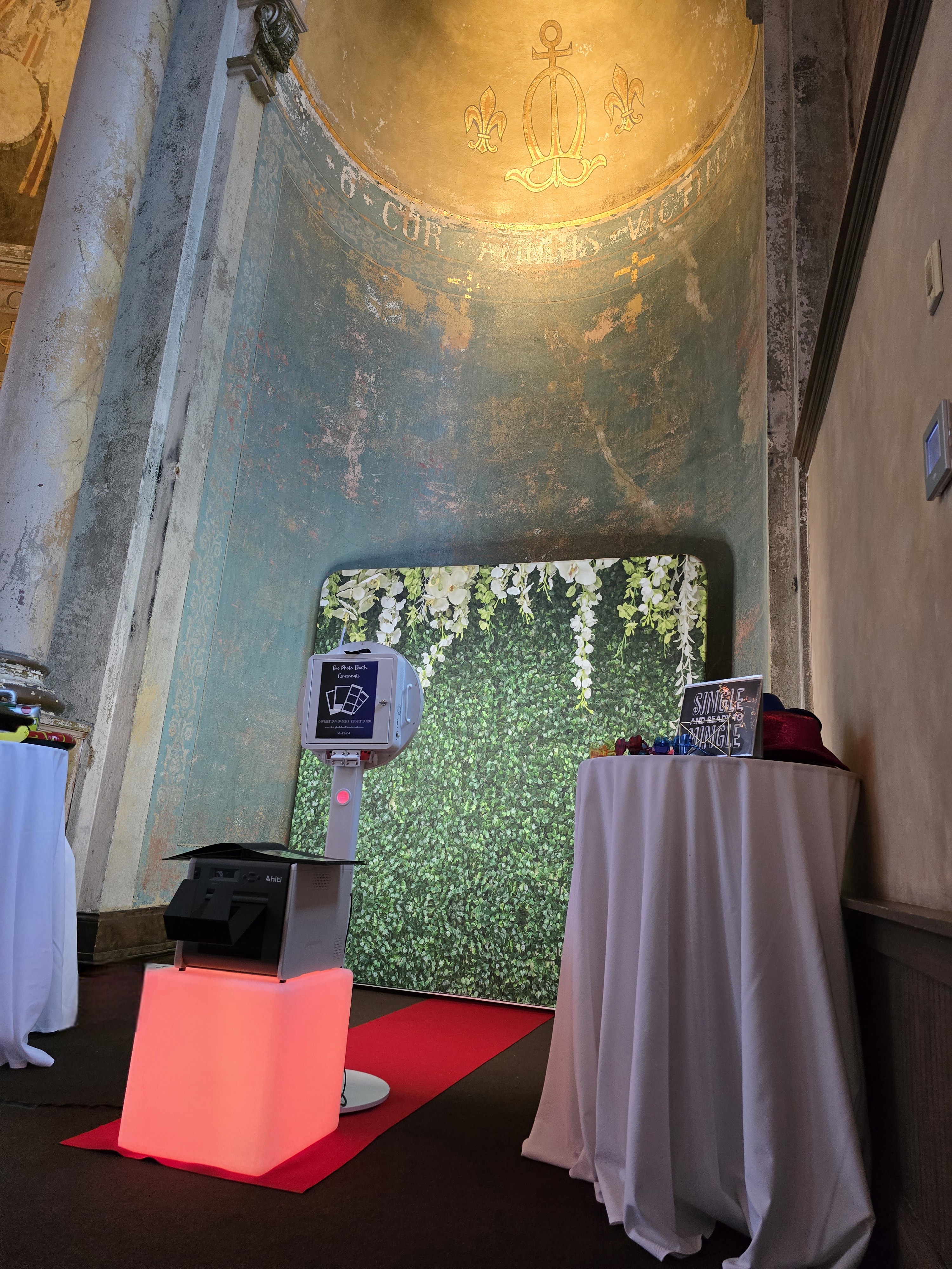Elegant Venue Setup